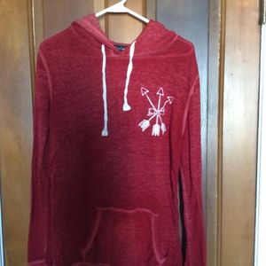 Derek Heart pullover